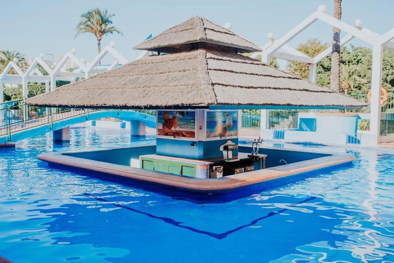"Vive Benal Beach" Estudio 2501, Vistas Al Mar Y Parque Acuatico เบนัลมาเดนา ภายนอก รูปภาพ
