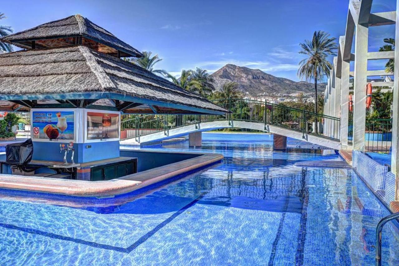 "Vive Benal Beach" Estudio 2501, Vistas Al Mar Y Parque Acuatico เบนัลมาเดนา ภายนอก รูปภาพ
