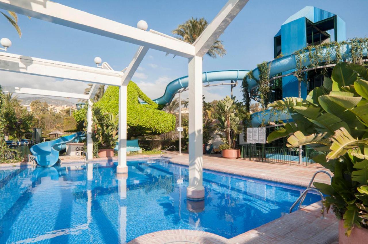 "Vive Benal Beach" Estudio 2501, Vistas Al Mar Y Parque Acuatico เบนัลมาเดนา ภายนอก รูปภาพ